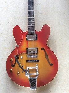 Left Handed, Lefty, Heritage H535 Electric Guitar