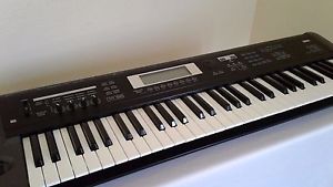 KORG TRITON TR 61 KEYS - Very NICE Synth