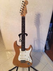 1987-88 Fender Stratocaster PLUS Strat Natural Color
