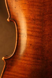 A FINE OLD ANTIQUE 18TH CENTURY FRENCH VIOLIN BY NICOLAS AUGUSTIN CHAPPUY, 1755.