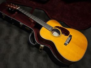 Martin 000-28EC 2011 Natural w/hard case F/S Guiter Bass From JAPAN #X1374