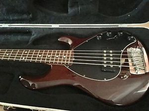 ernie ball music man stingray 5