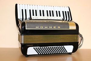 Accordion Hohner Lucia IVP 96 bass LMMH Akkordeon Fisarmonica Case Free Shipping