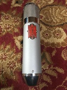 Beesneez Bees Neez Phelicity Tube Condenser Mic With Power Supply