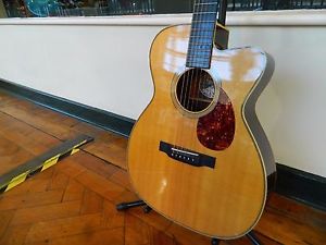 Western-Gitarre! Collings OM2H Custom Cutaway top Zustand + Martin S