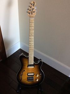 Ernie Ball MusicMan Axis Super Sport Semi Hollow / Pristine / Must See