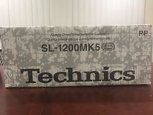 Technics SL-1200MK5 DJ Turntable - New Open Box