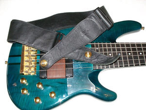 Yamaha TRB6P 6 string bass