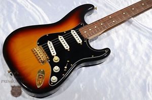 Fender Japan 1995-1996 ST62G-80TX Used  w/ Gigbag