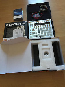 Native Instruments Maschine Mk2 White+9Expansions+Komplete 9+Update MK2+Zubehör