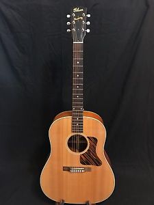 Gibson J-35 Acoustic Guitar