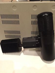 Sony C-800G Tube Microphone