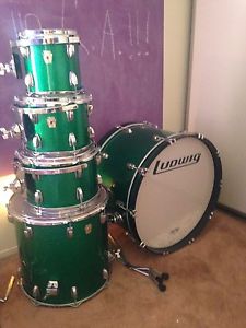 2007 Ludwig Maple Classic Drum set in Green Sparkle