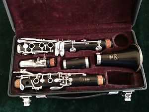 Yamaha YCL-650 Grenadilla Wood Clarinet with Silver Plated Keys/ Case/Mouthpeice