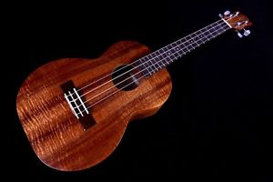 2004 Kamaka Tenor Ukulele - upgraded wood to curly Koa / Ukulelefriend.com