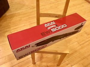 Akai EWI5000 Wireless Electronic MIDI Wind Instrument Controller Synthesizer EWI
