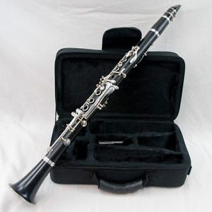 Buffet Crampon E11 Wood Bb Clarinet, Excellent Condition, New Pads & Case!