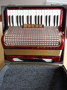 Hohner Akkordeon concerto III