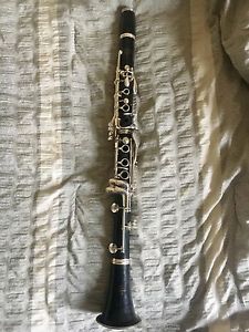 Beautiful Buffet Germany E-11  E11 Wood Clarinet !!! Plays Great! New Pads