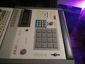 akai mpc 60 midi sampler by roger linn max expansion