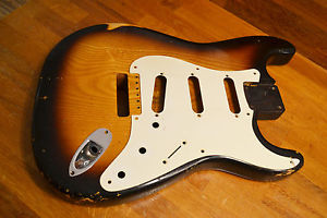 1954 stratocaster body replica fits fender parts swamp ash 2,3 Kg project nitro