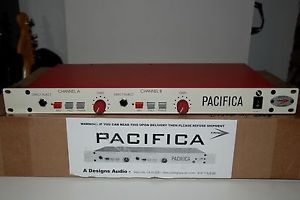 A-Designs Pacifica comme neuf - as new !