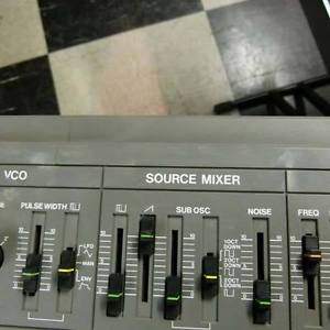 Roland SH-101w / Grip Used Synthesizer  w/ Gigbag