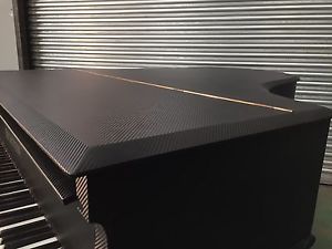Grand Piano - Carbon Fibre Effect