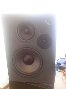 Alesis Monitor Two (COPPIA)