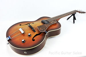 Godin 5th Avenue Kingpin P90 With TRIC Case Brand New With Lifetime Warranty!