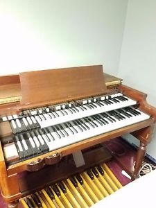 HAMMOND B3 ORGAN W/122 LESLIE SPEAKER