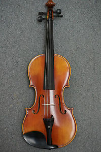 MIDDLE LEVEL PREMIUM VIOLIN