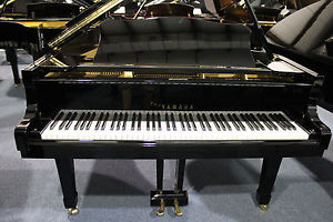 Yamaha G3 - 6'1 Grand Piano - Gloss Black - Beautiful!