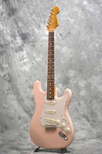 FENDER MEXICO/ CLASSIC SERIES 60S STRATOCASTER SHELL PINK w/soft case Free #U880
