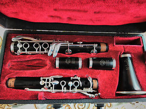 B CLARINET BOEHM SYSTEM HENRY SELMER PARIS SERIES 10