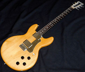 Travis Bean TB-1000 S Electric Guitar*Vintage 1977*Magnolia*Excellent Condition*