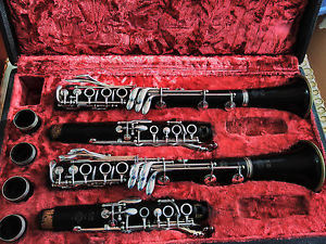 A+B CLARINETS FULL BOEHM SYSTEM HENRY SELMER PARIS SERIES 10