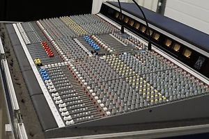 Allen & Heath GL4000 32 Channel Dual Function Mixing Console With Road Case