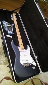 Fender American Standard American Stratocaster Electric Guitar