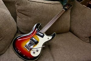 Mosrite V-63 Reissue Model From JAPAN free shipping #L32