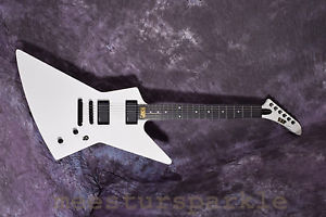 New ESP Mx-II MX 250-II Explorer Hetfield Explorer w/ hard case bonus (1928