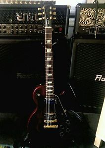 Gibson Les Paul Studio. 02' Wine Red, Gold Hardware. w/ New Pups & Pic Guard.