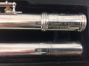 Beautiful Gemeinhardt 530SB Professional Solid Silver flute, plays great!