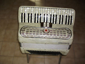 STRADAVOX ACCORDION