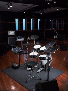 *Lightly Used* Roland TD-30K V-Drums V-Pro Drum Set with DW Accessories