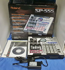 Roland SP-555 Creative Sampler Workstation with 1GB Card