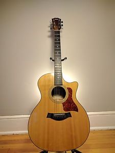 Taylor CE 314 Acoustic Guitar w/ Hard Case