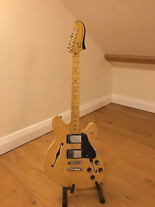 Fender starcaster
