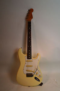 Fender Stratocaster Japan MIJ White