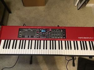 Clavia Nord Electro 5 HP Synthesizer / Keyboard